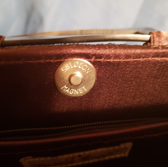 MAD BAGS MOTHER OF PEARL BEADED PURSE - Picture 4 of 8